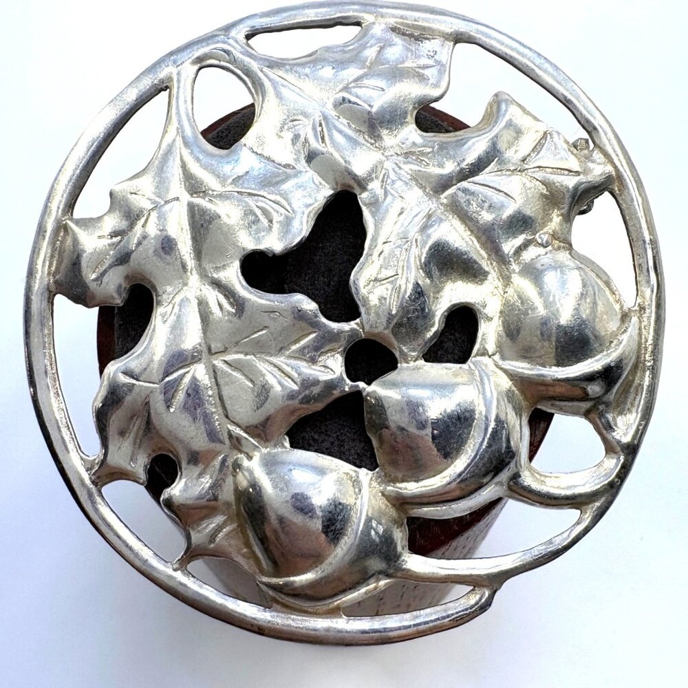VTG Sterling Silver 925 Oak Leaf & Acorn Circle Brooch Size 2.25" Length